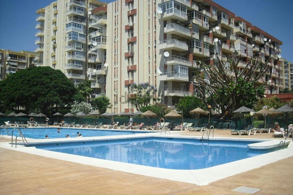 בנאלמדנה Aguila Apartamento Con Vistas מראה חיצוני תמונה