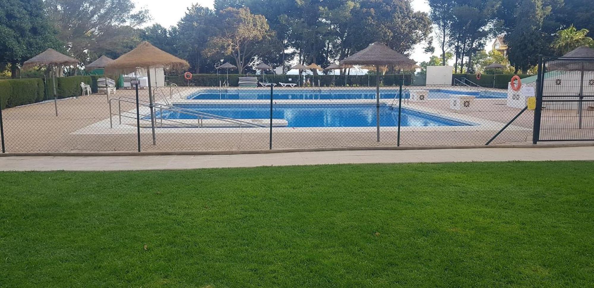 בנאלמדנה Aguila Apartamento Con Vistas מראה חיצוני תמונה